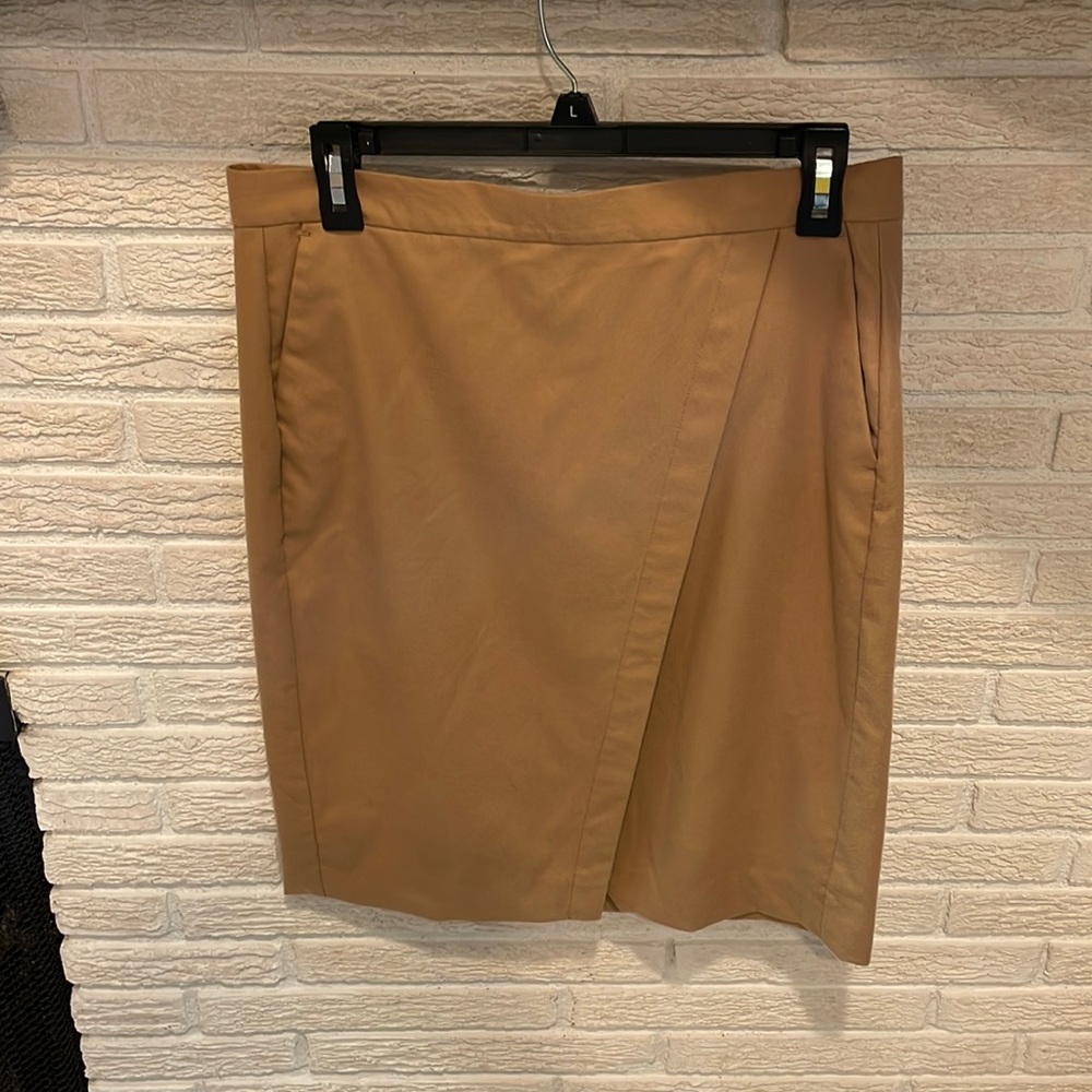 Banana Republic, Tan, Size 6 Pencil Skirt